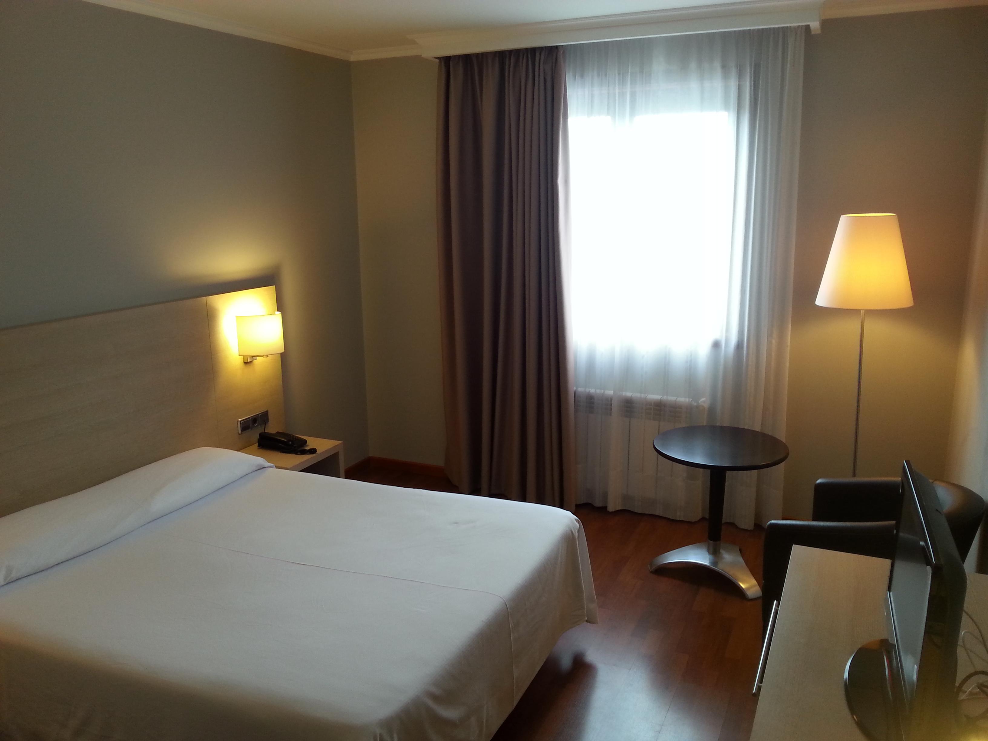 Hotel Valencia Ferrol Eksteriør bilde