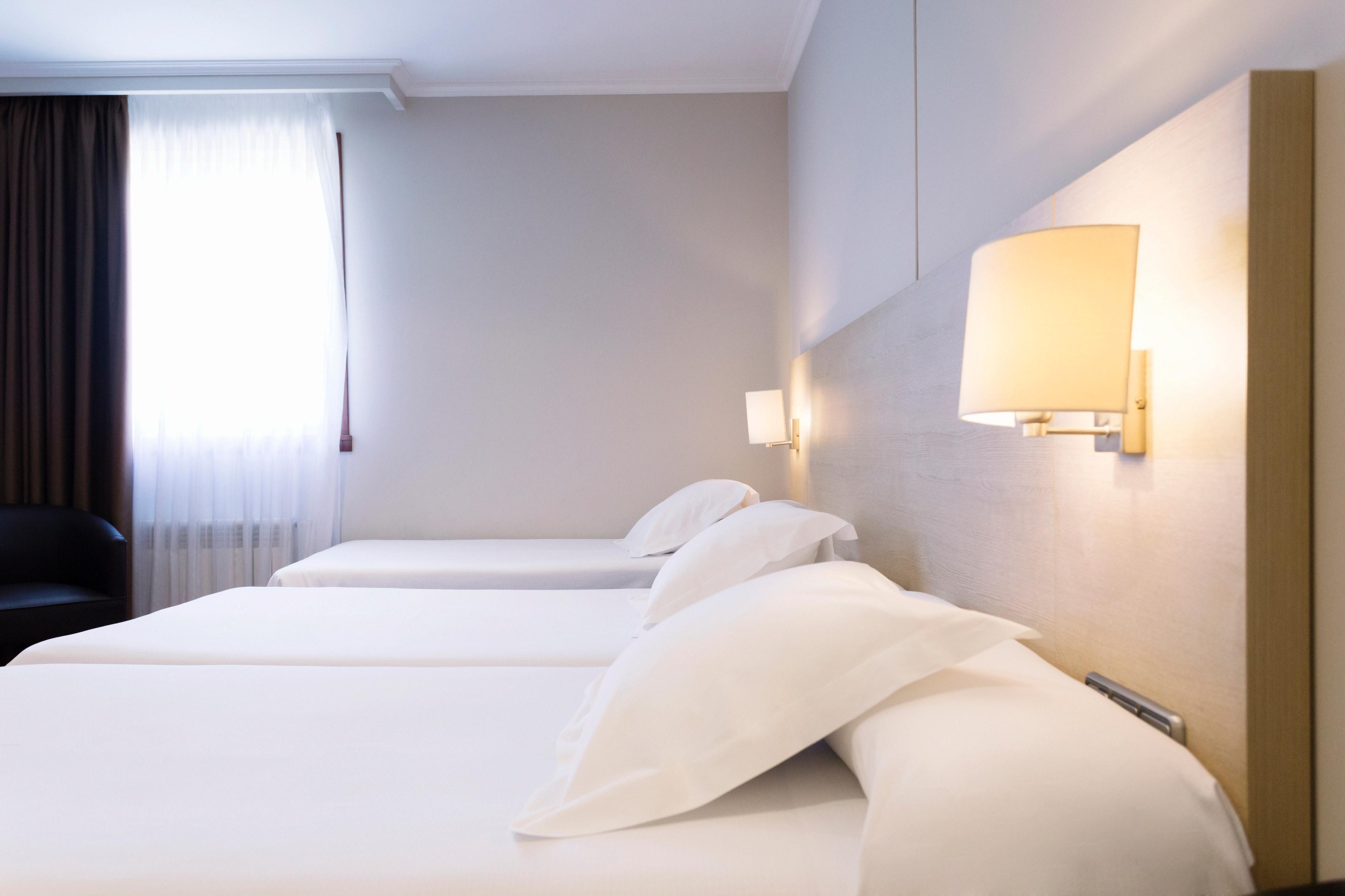 Hotel Valencia Ferrol Eksteriør bilde