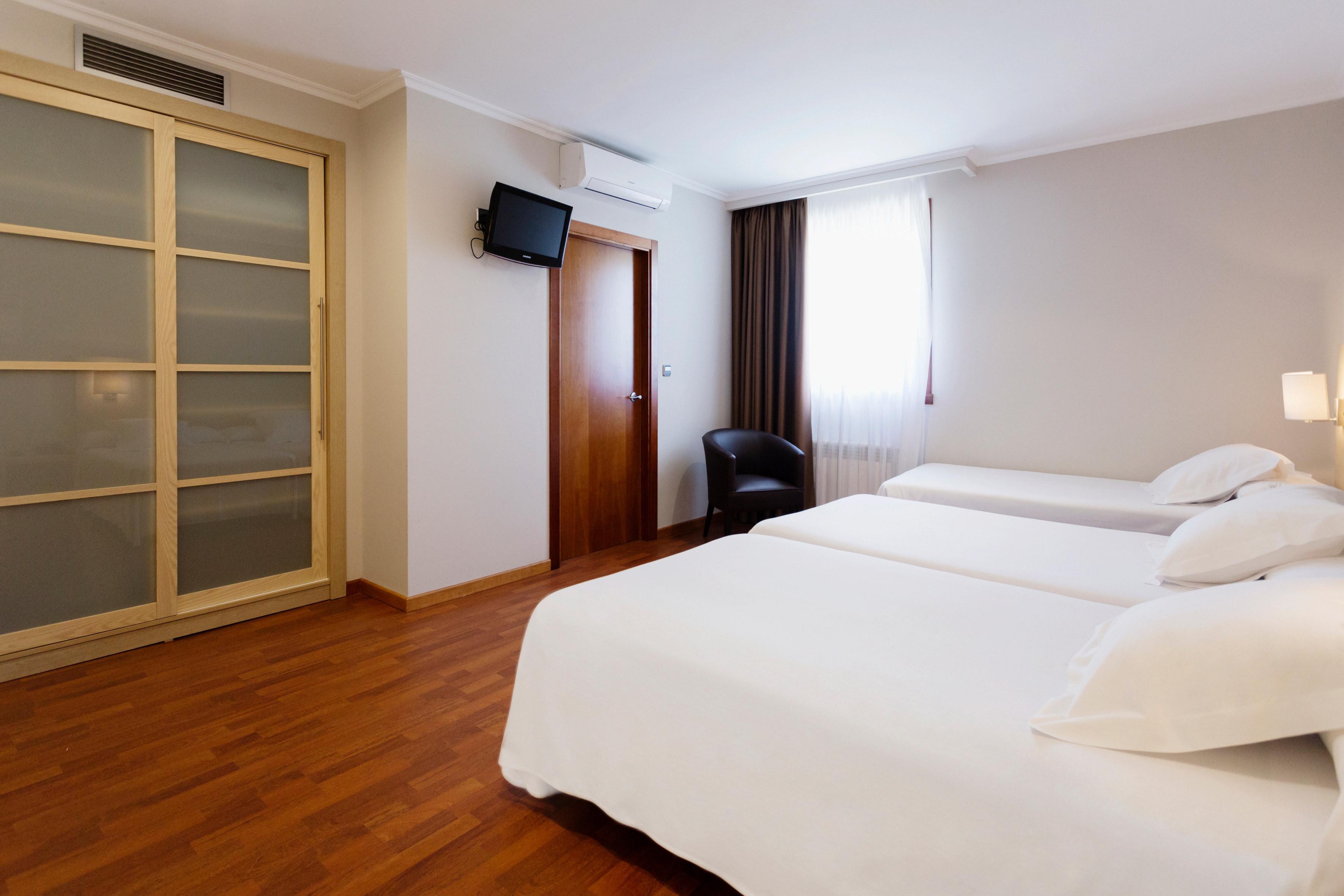 Hotel Valencia Ferrol Eksteriør bilde
