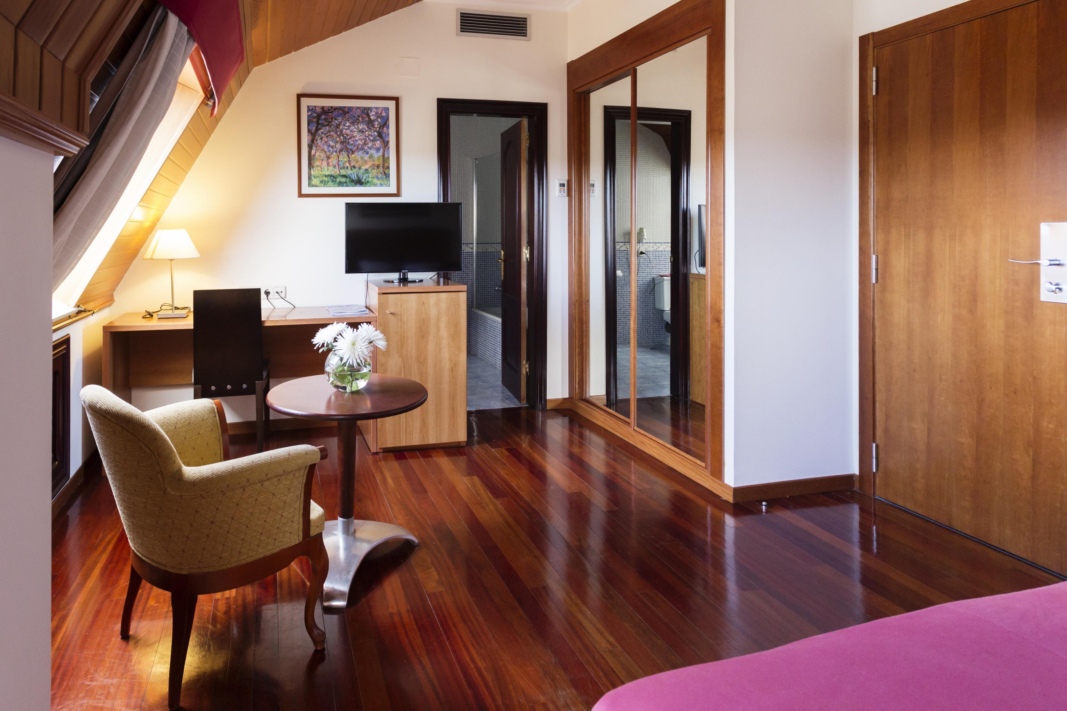 Hotel Valencia Ferrol Eksteriør bilde